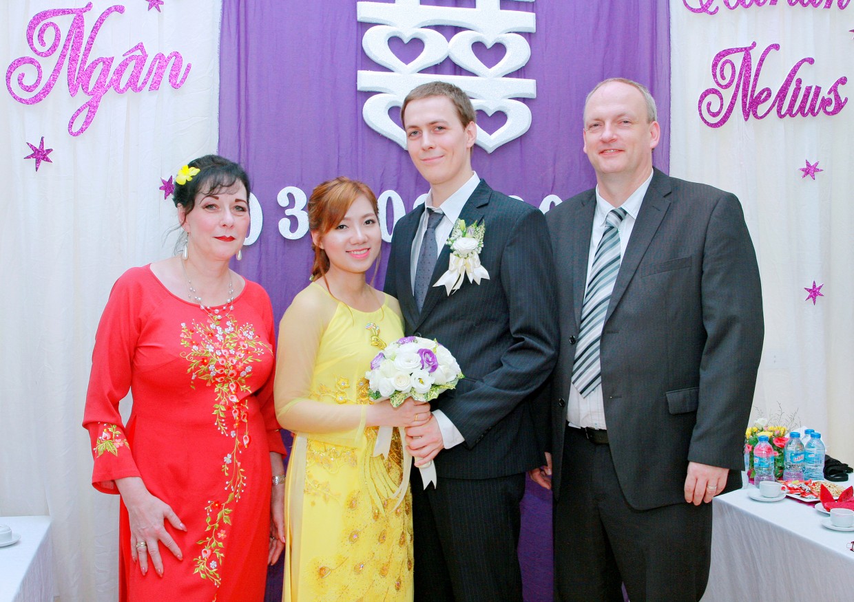 Frau heiraten vietnamesische Vietnamesische Frauen